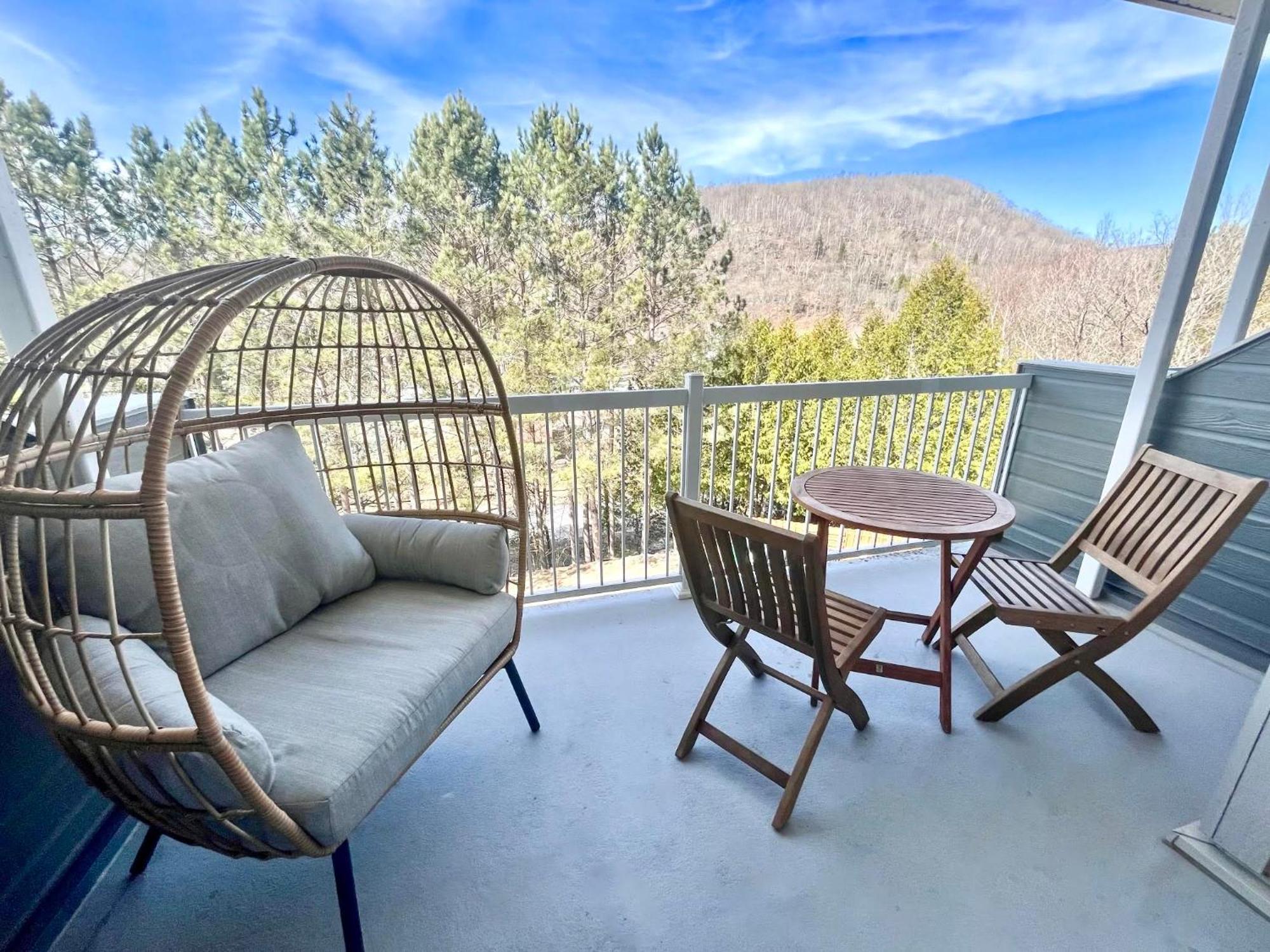 Condo Moderne, Escapade Vacance, Vue Sur Montagnes 외부 사진