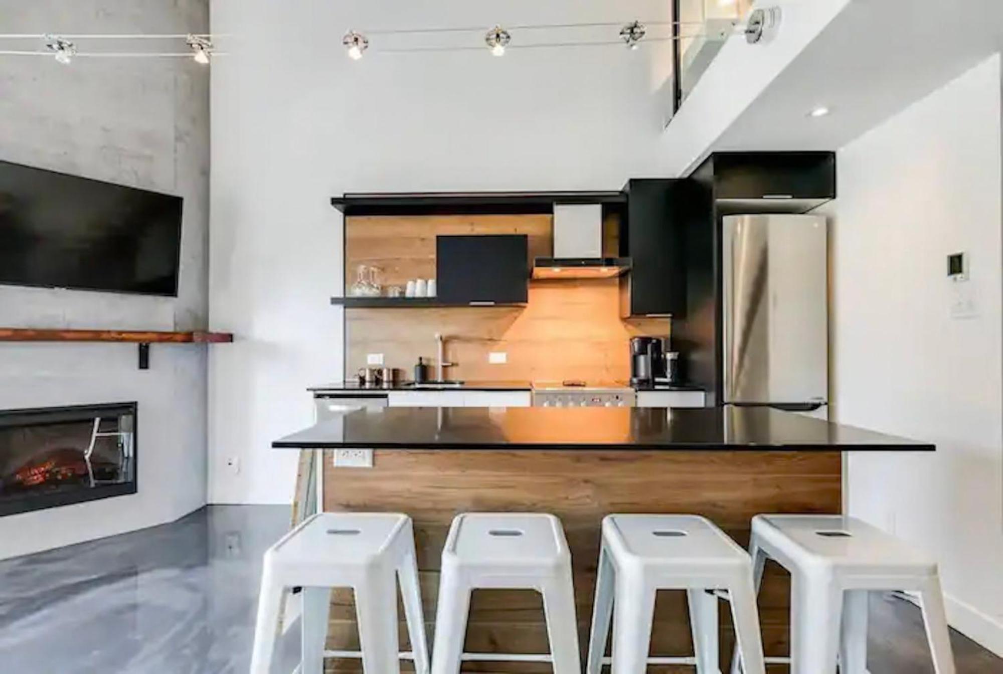 Condo Moderne, Escapade Vacance, Vue Sur Montagnes 외부 사진